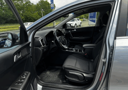 Купить марку машины Kia Sportage 2.0 AT 2020 в Луганске