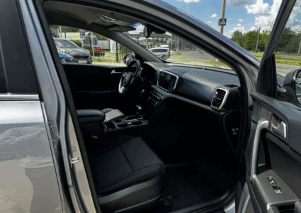 Купить марку машины Kia Sportage 2.0 AT 2020 в Луганске
