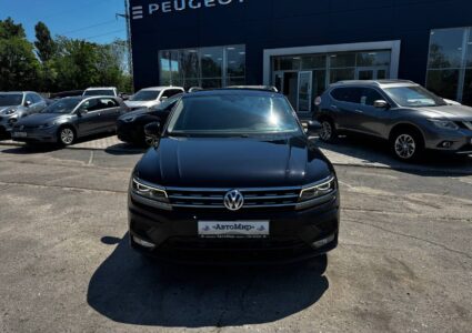 Купить марку машины Volkswagen Tiguan 2.0 4WD 2018 в Луганске