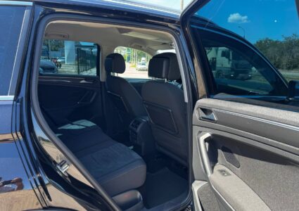 Купить марку машины Volkswagen Tiguan 2.0 4WD 2018 в Луганске