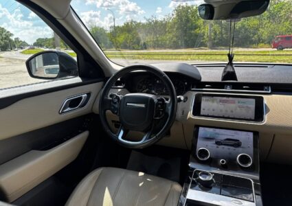 Купить марку машины Land Rover Range Rover Velar 2019 в Луганске