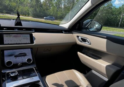Купить марку машины Land Rover Range Rover Velar 2019 в Луганске