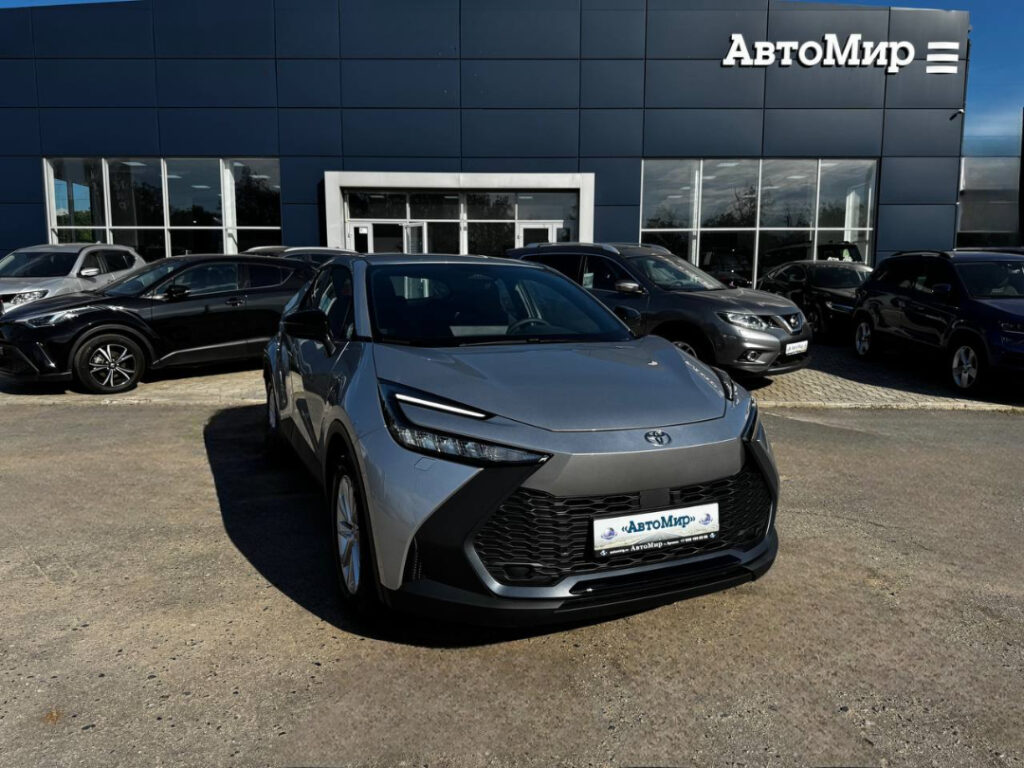 Фотографии авто Toyota C-HR в автосалоне Автомир доступные для покупки