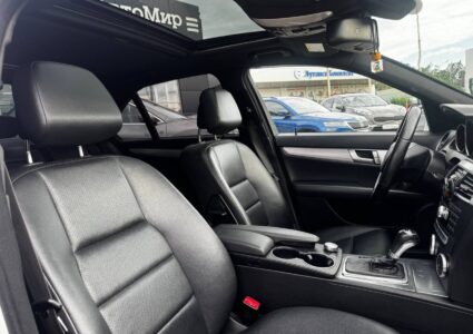 Купить марку машины Mercedes-Benz C250 2014 в Луганске