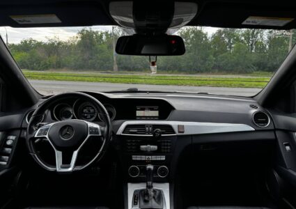 Купить марку машины Mercedes-Benz C250 2014 в Луганске
