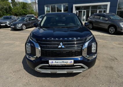 Купить марку машины Mitsubishi Outlander 2.5 2024 в Луганске