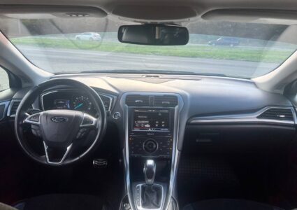 Купить марку машины Ford Fusion 2016 в Луганске