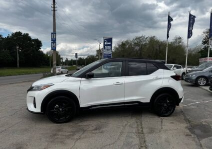 Купить марку машины Nissan Kicks 2022 в Луганске