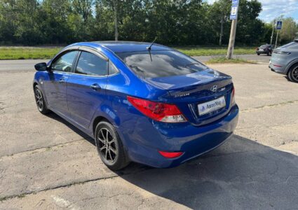 Купить марку машины Hyundai Accent 2012 в Луганске