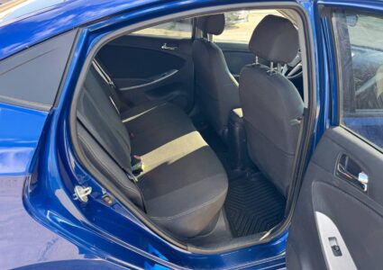 Купить марку машины Hyundai Accent 2012 в Луганске