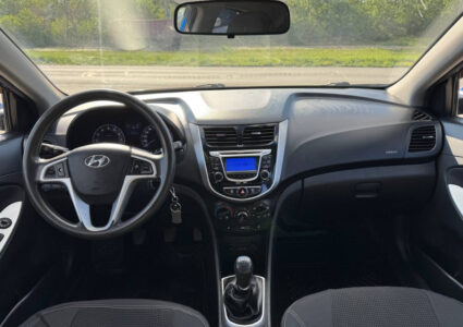 Купить марку машины Hyundai Accent 2012 в Луганске