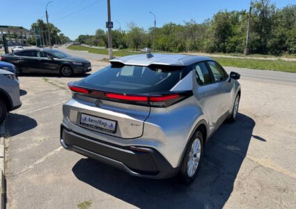 Купить марку машины Toyota C-HR В наличии в Луганске