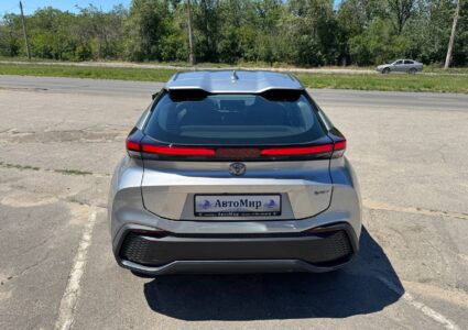 Купить марку машины Toyota C-HR В наличии в Луганске