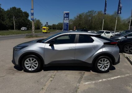 Купить марку машины Toyota C-HR В наличии в Луганске