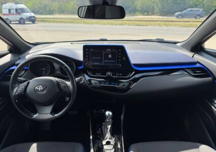 Купить марку машины Toyota C-HR 2021 в Луганске