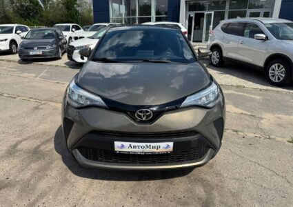 Купить марку машины Toyota C-HR 2021 в Луганске