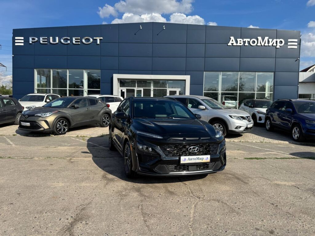Фотографии авто Hyundai Kona 1.6 4WD в автосалоне Автомир доступные для покупки