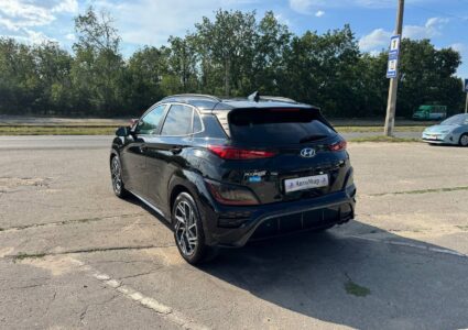Купить марку машины Hyundai Kona 1.6 4WD 2021 в Луганске