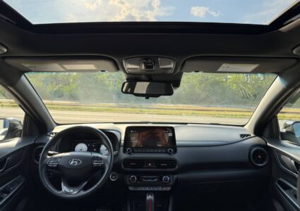 Купить марку машины Hyundai Kona 1.6 4WD 2021 в Луганске