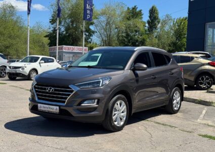 Купить марку машины Hyundai Tucson 2019 в Луганске