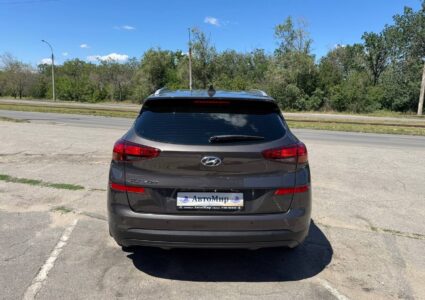 Купить марку машины Hyundai Tucson 2019 в Луганске