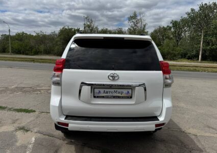 Купить марку машины Toyota Land Cruiser Prado 2013 в Луганске