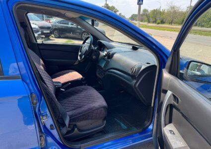 Купить марку машины Chevrolet Aveo 2008 в Луганске