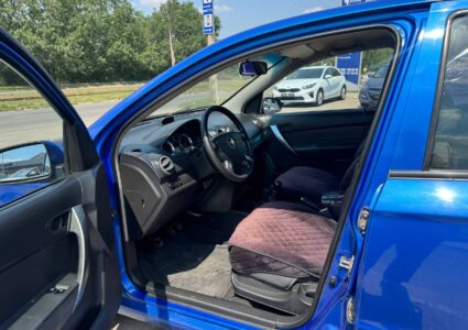 Купить марку машины Chevrolet Aveo 2008 в Луганске