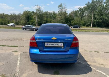 Купить марку машины Chevrolet Aveo 2008 в Луганске