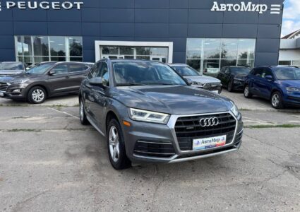 Купить марку машины Audi Q5 2018 в Луганске