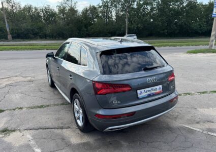Купить марку машины Audi Q5 2018 в Луганске