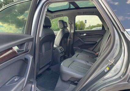 Купить марку машины Audi Q5 2018 в Луганске