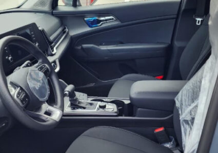 Купить марку машины KIA Sportage 2026 2.0AT 4WD Новый автомобиль в Луганске
