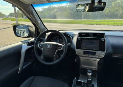 Купить марку машины Toyota Land Cruiser Prado 2019 в Луганске
